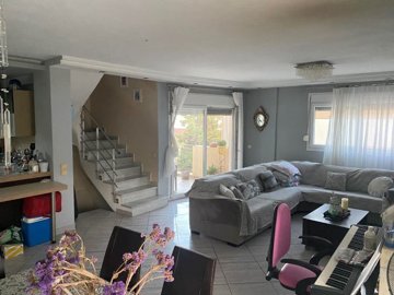 Photo 3 - Townhouse 174 m² in Macedonia