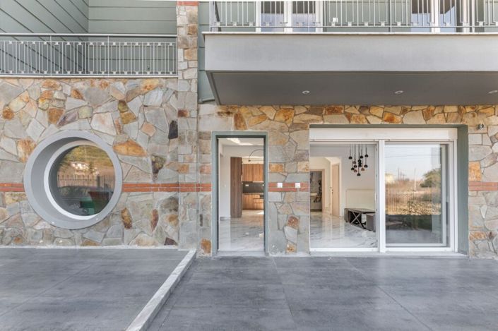 Image No.19-3 Bed Maisonette for sale