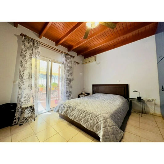 Image No.16-4 Bed Property for sale