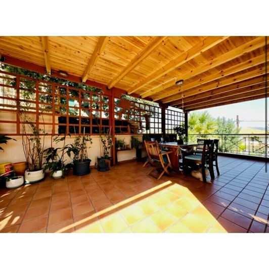 Image No.22-4 Bed Property for sale