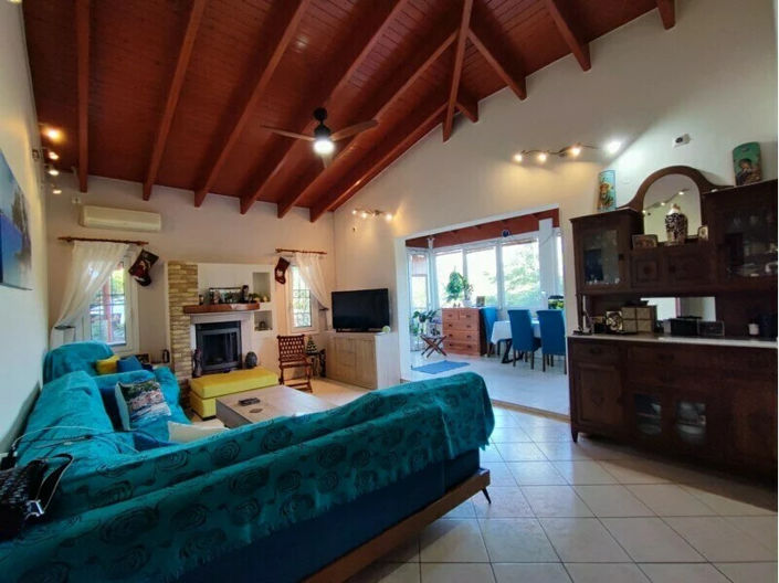 Image No.26-4 Bed Property for sale