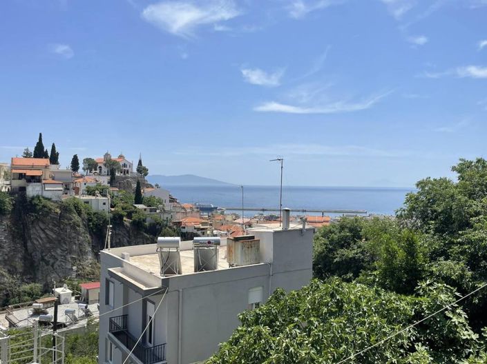 Image No.2-3 Bed Maisonette for sale