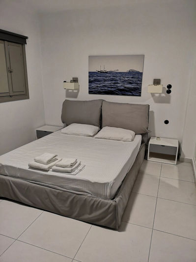 Image No.4-3 Bed Property for sale