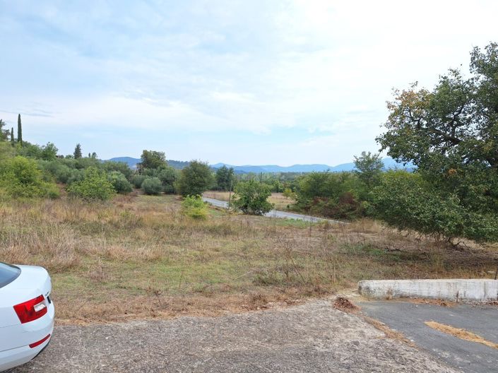 Image No.17-3 Bed Property for sale