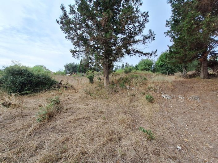 Image No.20-3 Bed Property for sale