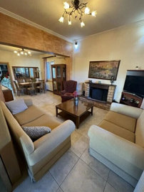 Propriété de 4 chambres à vendre à Leheo