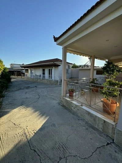 Image No.17-Propriété de 4 chambres à vendre à Leheo