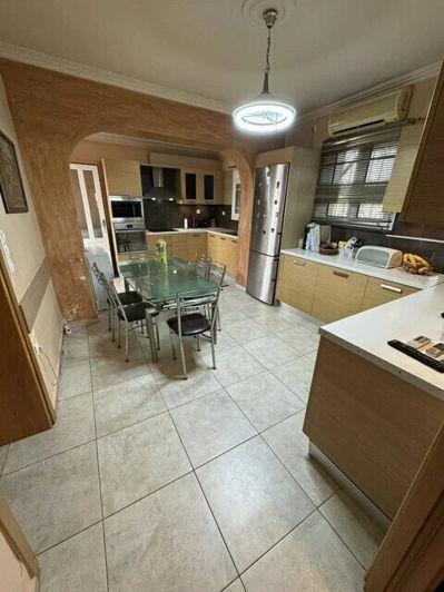 Image No.5-Propriété de 4 chambres à vendre à Leheo