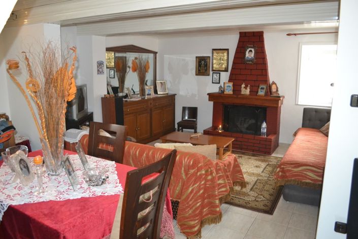 Image No.4-2 Bed Property for sale