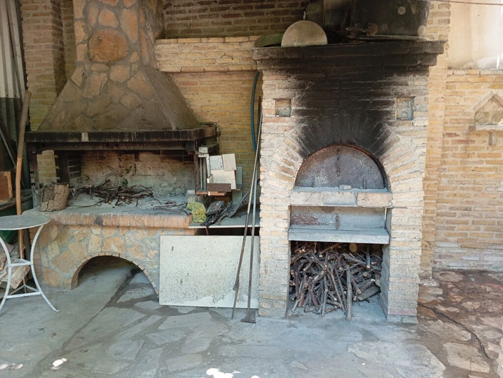 Image No.9-Propriété de 6 chambres à vendre à Antirrio