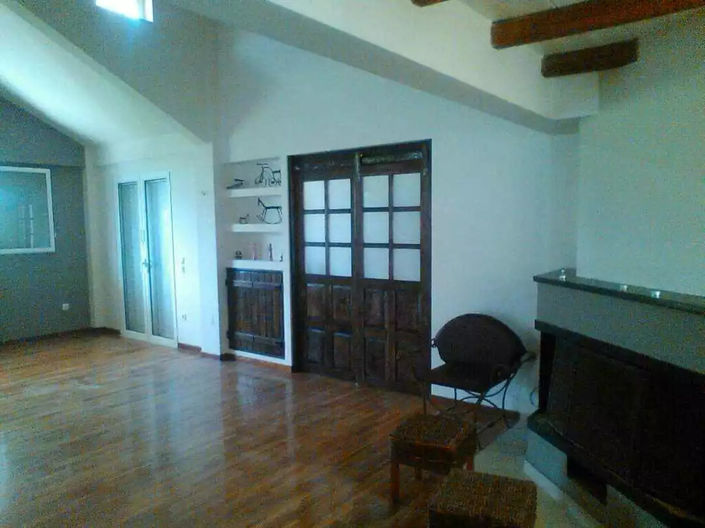 Image No.13-6 Bed Property for sale