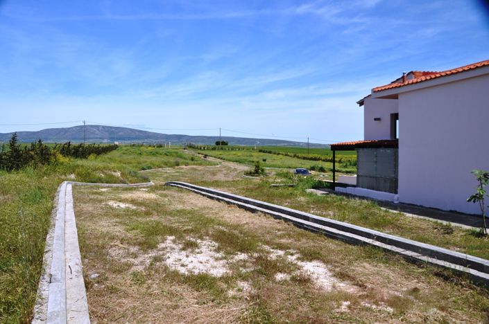 Image No.20-6 Bed Property for sale