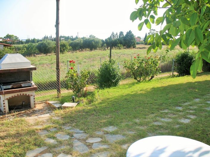 Image No.21-4 Bed Maisonette for sale