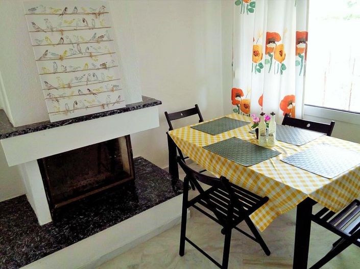 Image No.8-4 Bed Maisonette for sale