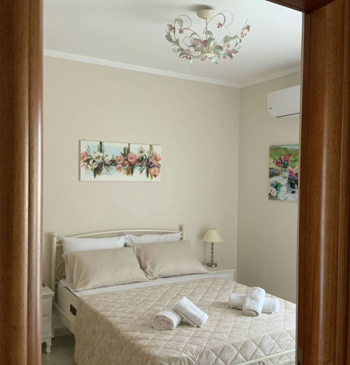 Image No.5-6 Bed Flat for sale