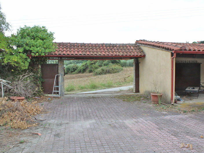 Image No.8-3 Bed Property for sale