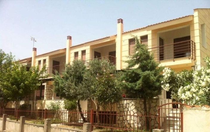 Image No.1-3 Bed Maisonette for sale