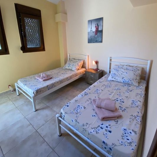 Image No.13-3 Bed Maisonette for sale