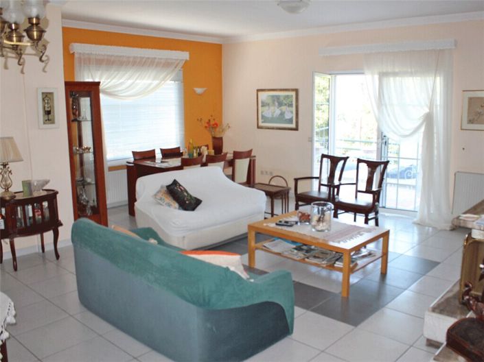 Image No.6-Propriété de 4 chambres à vendre à Olympos