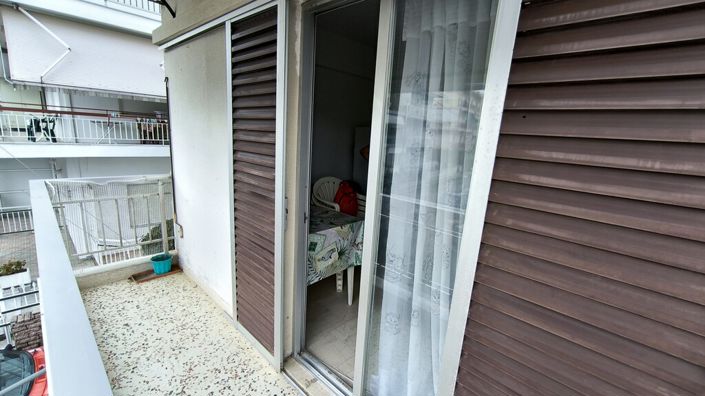 Image No.3-2 Bed Flat for sale