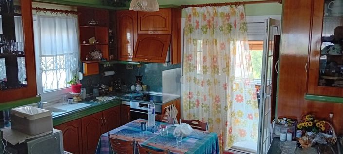 Image No.8-2 Bed Property for sale