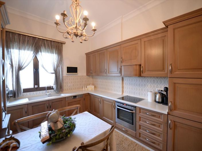 Image No.12-Propriété de 4 chambres à vendre à Katerini