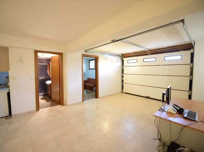 Image No.20-Propriété de 4 chambres à vendre à Katerini