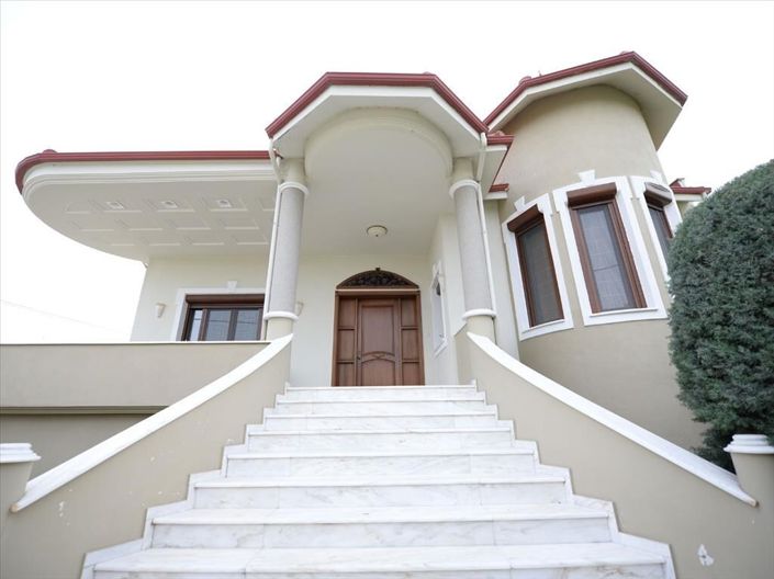 Image No.5-Propriété de 4 chambres à vendre à Katerini