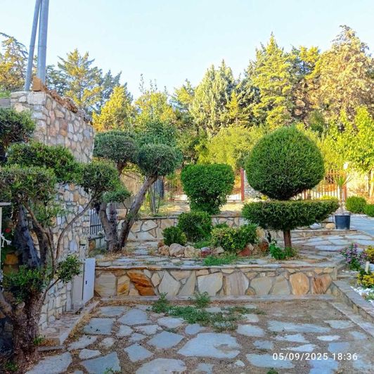 Image No.30-4 Bed Property for sale