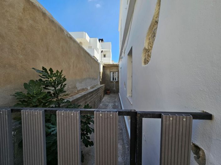 Image No.2-Propriété de 4 chambres à vendre à Ierapetra