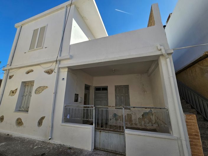 Image No.3-Propriété de 4 chambres à vendre à Ierapetra
