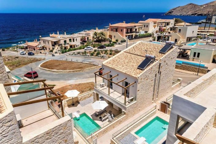 Image No.1-2 Bed Villa for sale