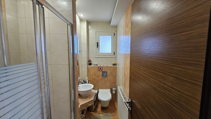 Image No.12-3 Bed Villa for sale