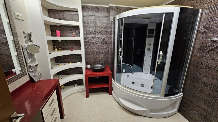 Image No.23-3 Bed Villa for sale