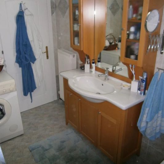 Image No.10-2 Bed Flat for sale