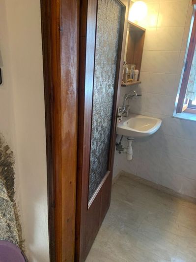 Image No.6-2 Bed Maisonette for sale