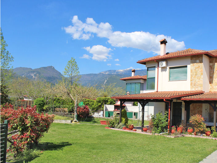 Image No.2-2 Bed Maisonette for sale