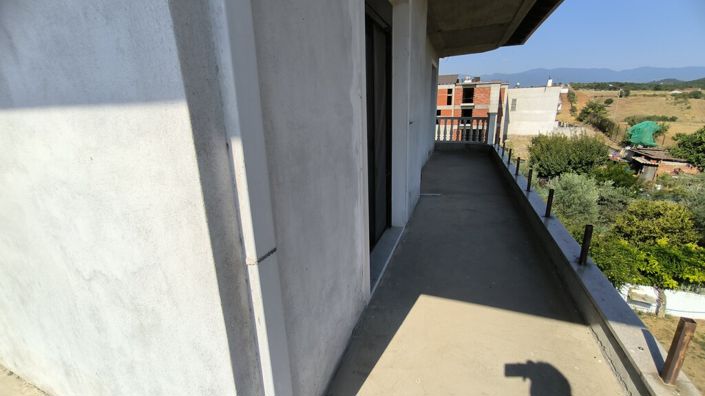 Image No.17-3 Bed Flat for sale