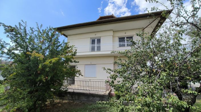 Image No.3-2 Bed Property for sale