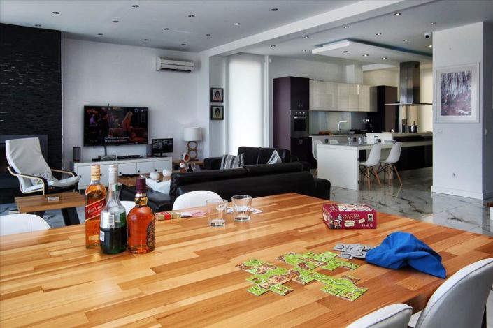 Image No.11-6 Bed Villa for sale