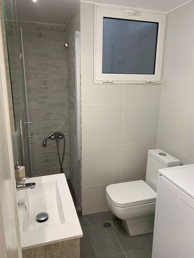 Image No.8-1 Bed Flat for sale