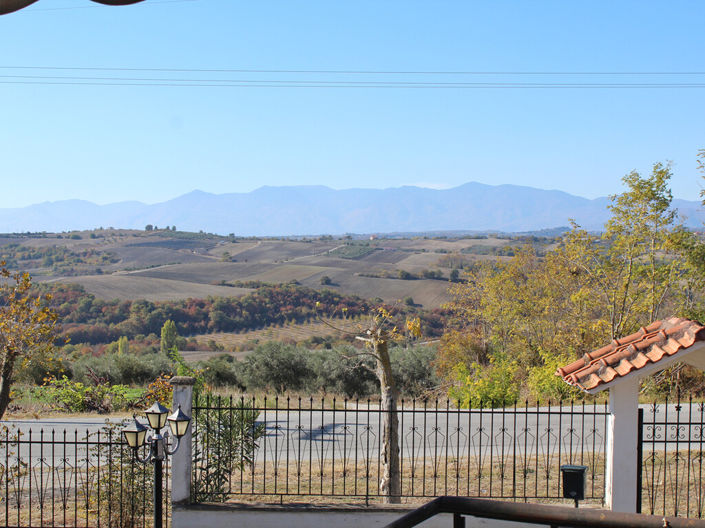 Image No.12-4 Bed Property for sale