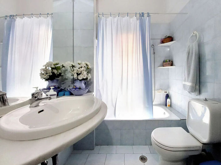 Image No.17-Propriété de 4 chambres à vendre à Derveni