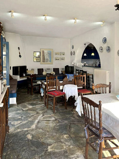 Image No.7-Propriété de 4 chambres à vendre à Derveni