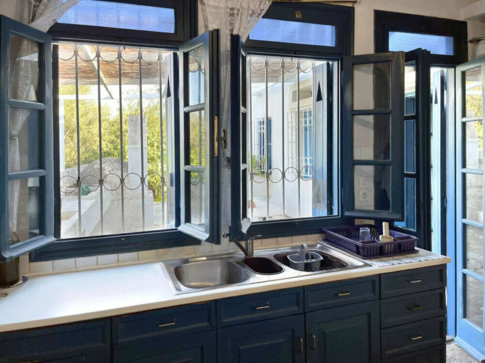 Image No.9-Propriété de 4 chambres à vendre à Derveni