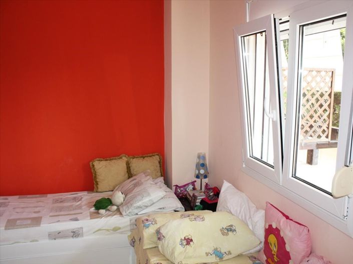 Image No.10-2 Bed Maisonette for sale