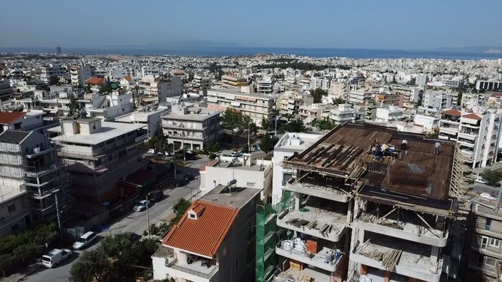 Image No.11-4 Bed Maisonette for sale