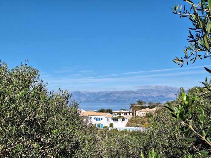 Image No.2-Maisonette de 2 chambres à vendre à Acharavi