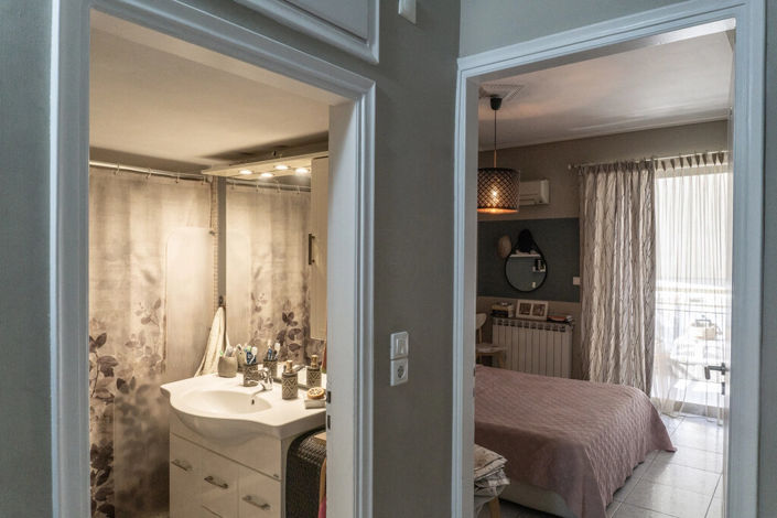 Image No.12-2 Bed Flat for sale