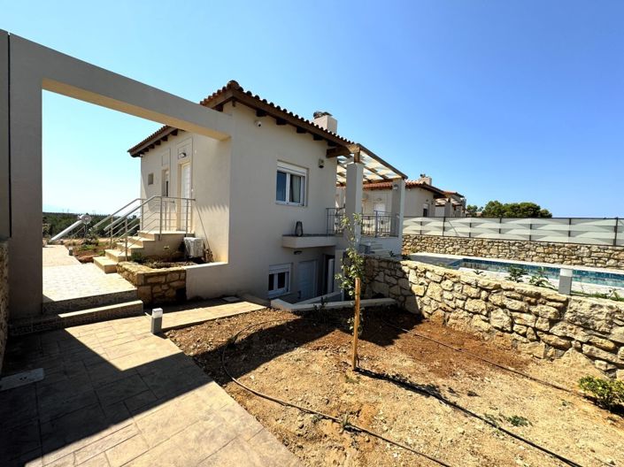 Image No.4-2 Bed Villa for sale
